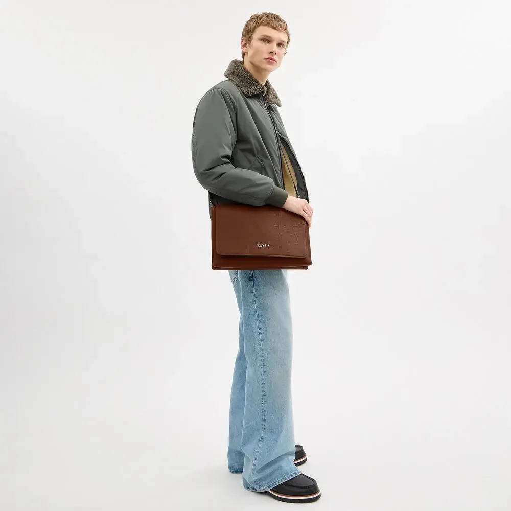 Caleb Messenger Bag- lightly used